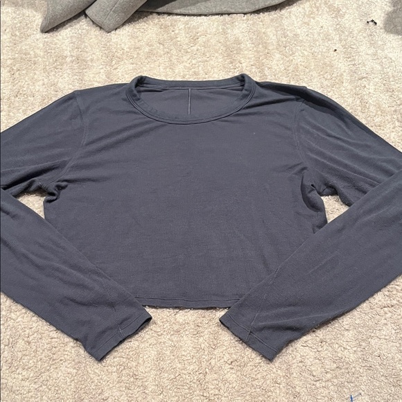 Lululemon longsleeve - Picture 3 of 4